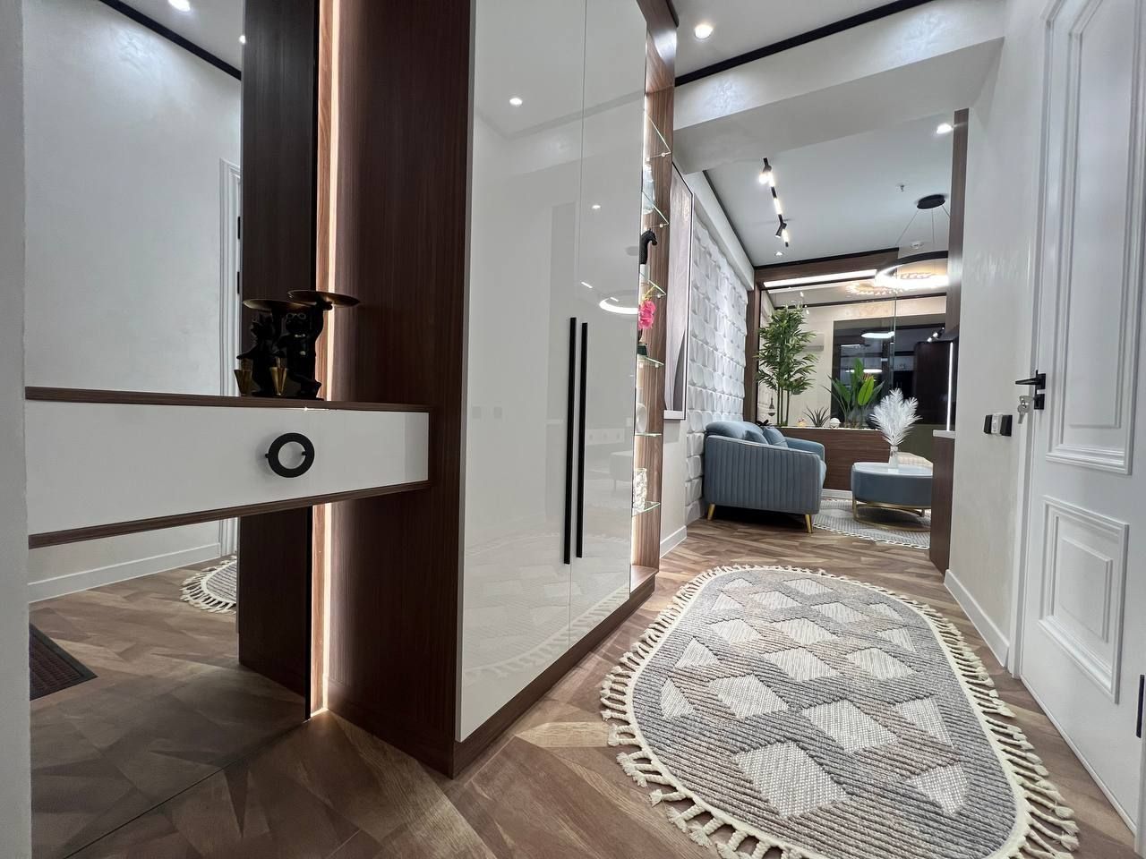 Продаётся 1/11/27 ЖК "NRG U TOWER" 36м² ор-р: Дружба народов