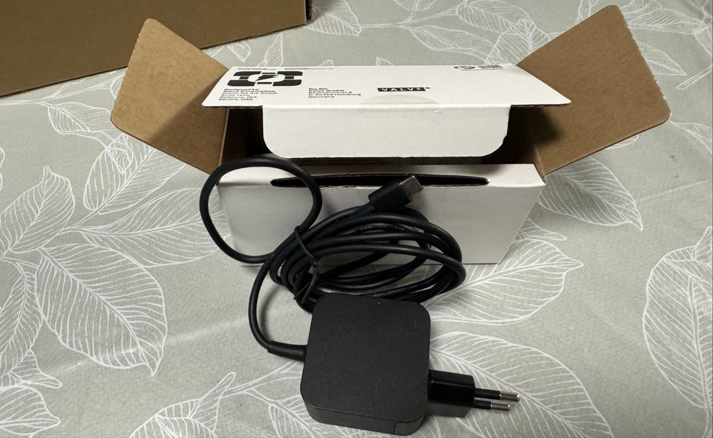 Steam Deck 256 GB LED дисплей