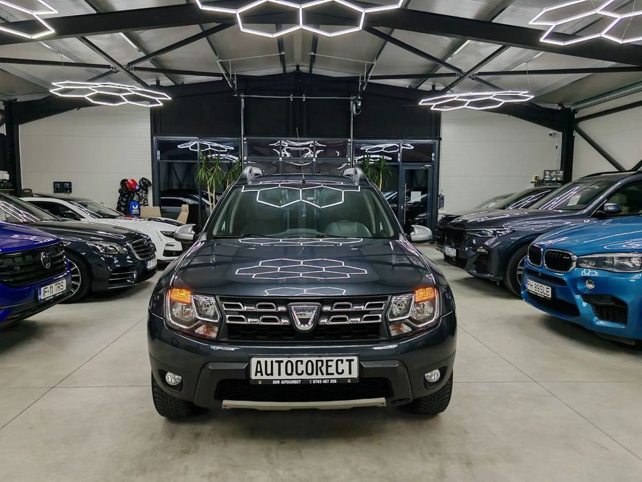 Dacia Duster Prestige/Piele/Încălzire scaune/Navigație/SenzoriParcare/Garanție/Rate