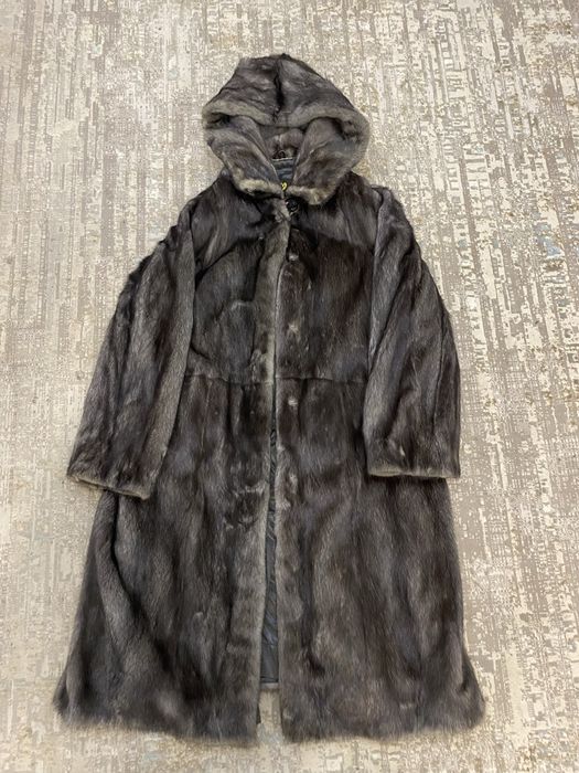 Продам норковую шубу