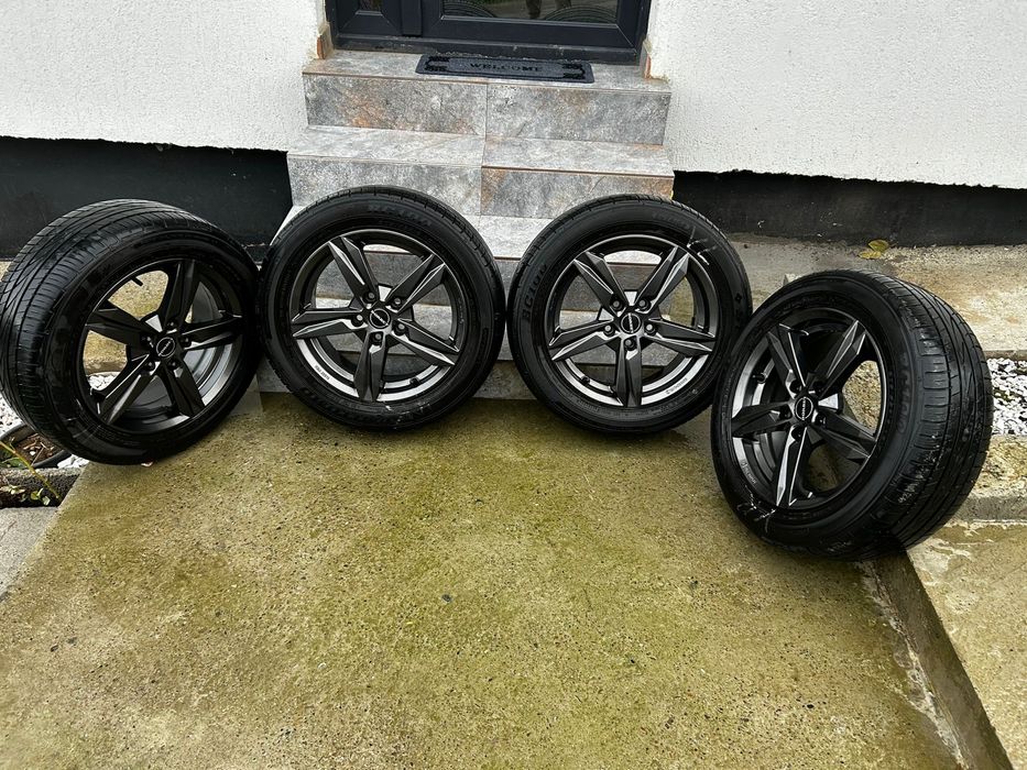 Jante NOI BORBET R16 cu anvelope noi 205/55 R16 Sumitomo - Germania