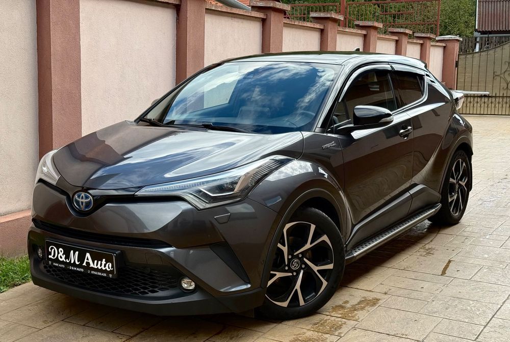 Toyota C-HR Toyota C-HR HYBRID 1.8 Benzină 122 Cp Hybrid 2019 Km 184.000