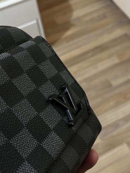 Louis vuitton чанта мъжка