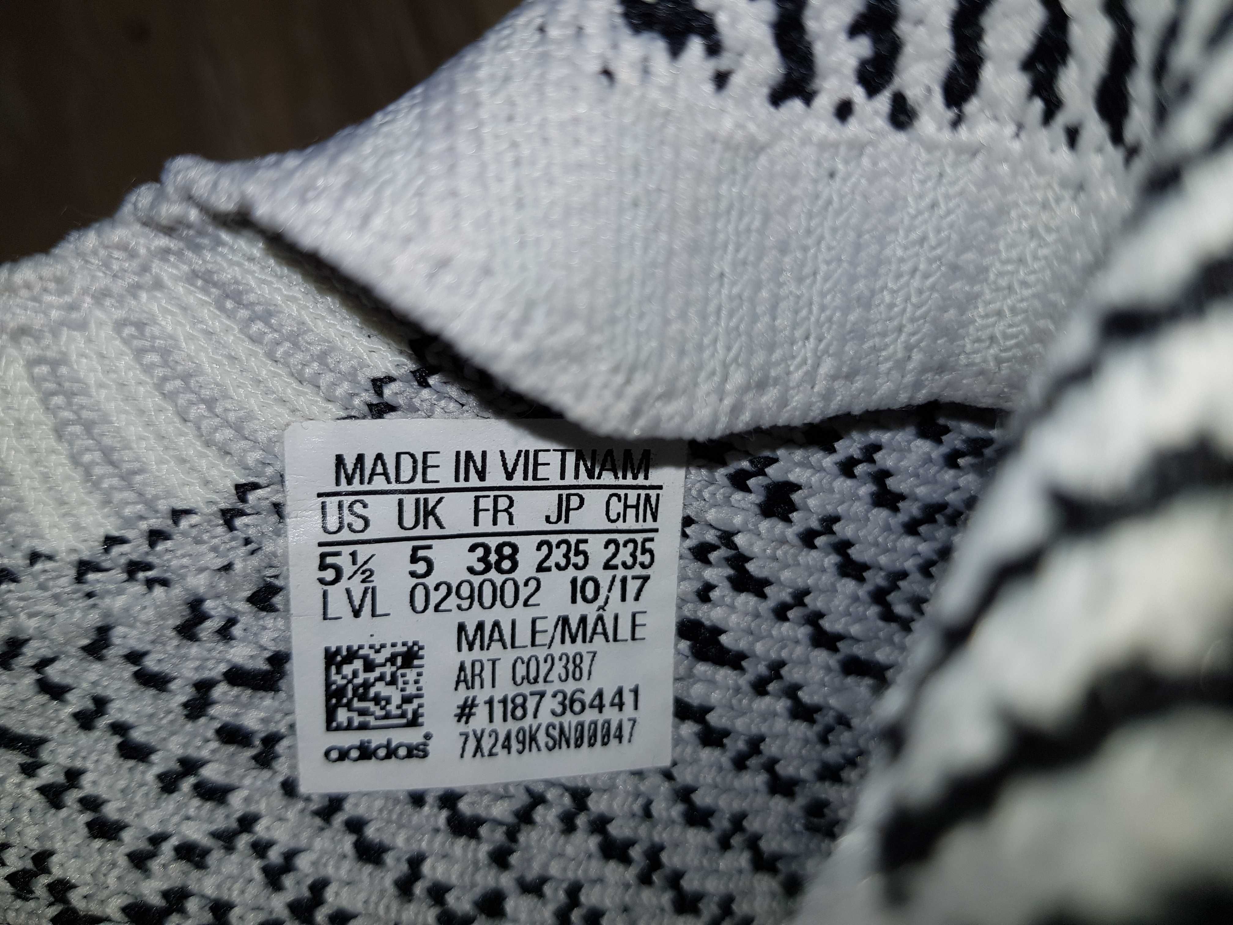 Adidasi Aldidas NMD R1 Primeknit Boost marimea 38 Nike Jordan