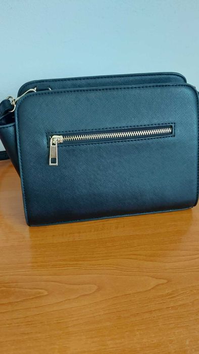 Vand poseta dama neagra