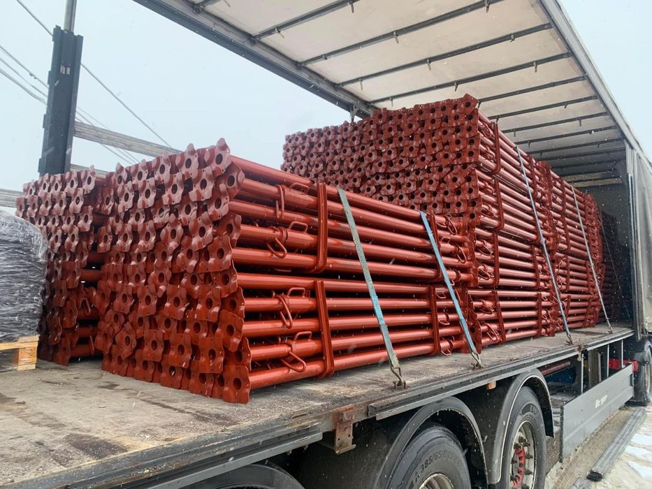 Popi metalici vopsiti cofraje doka material constructii