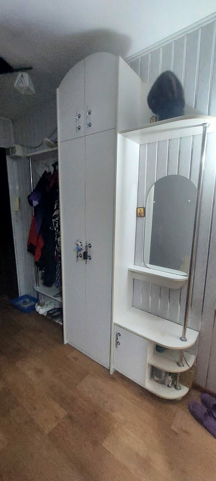 Продам прихожу, б/у