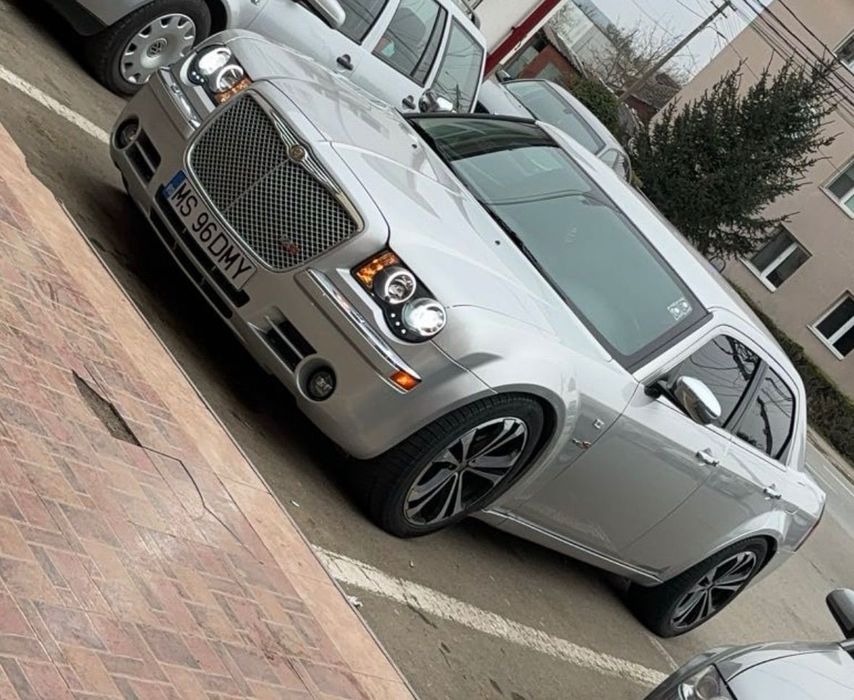 Chrysler 300C Variante +- Chrysler 300C Variante