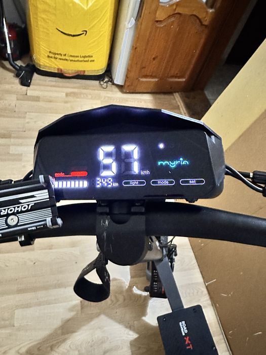 Trotineta MYRIA Road traveller