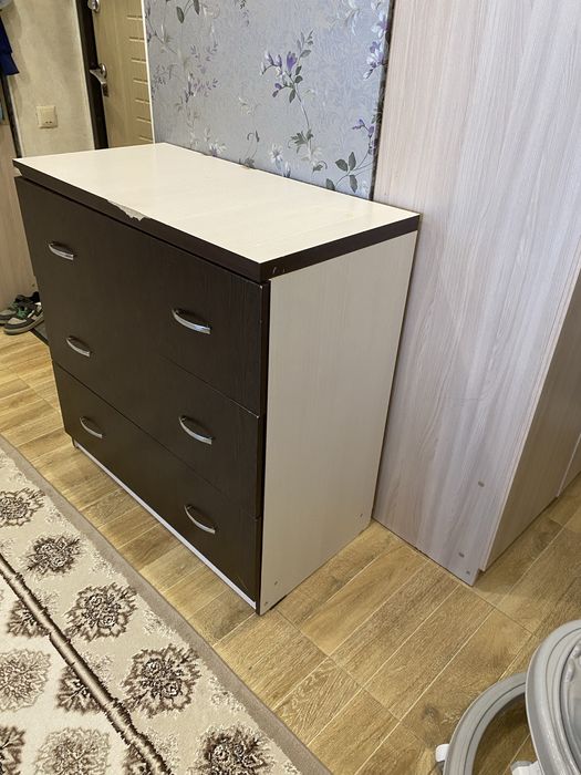 Продам шкаф для прихожей