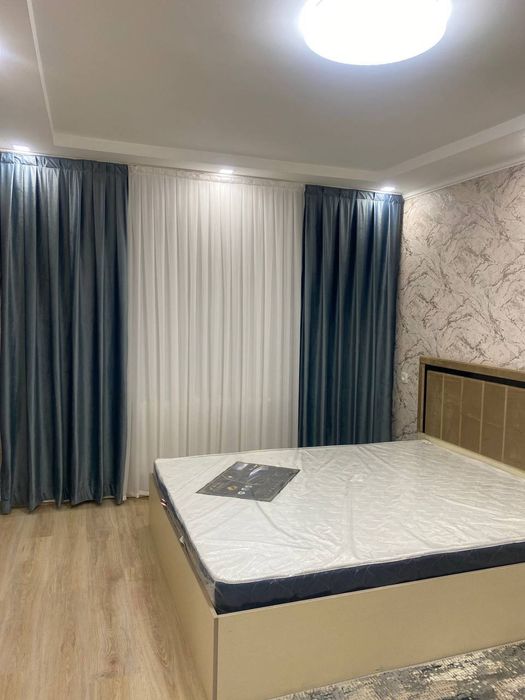 Без Маклер Arenda kvartera yakkasaroy