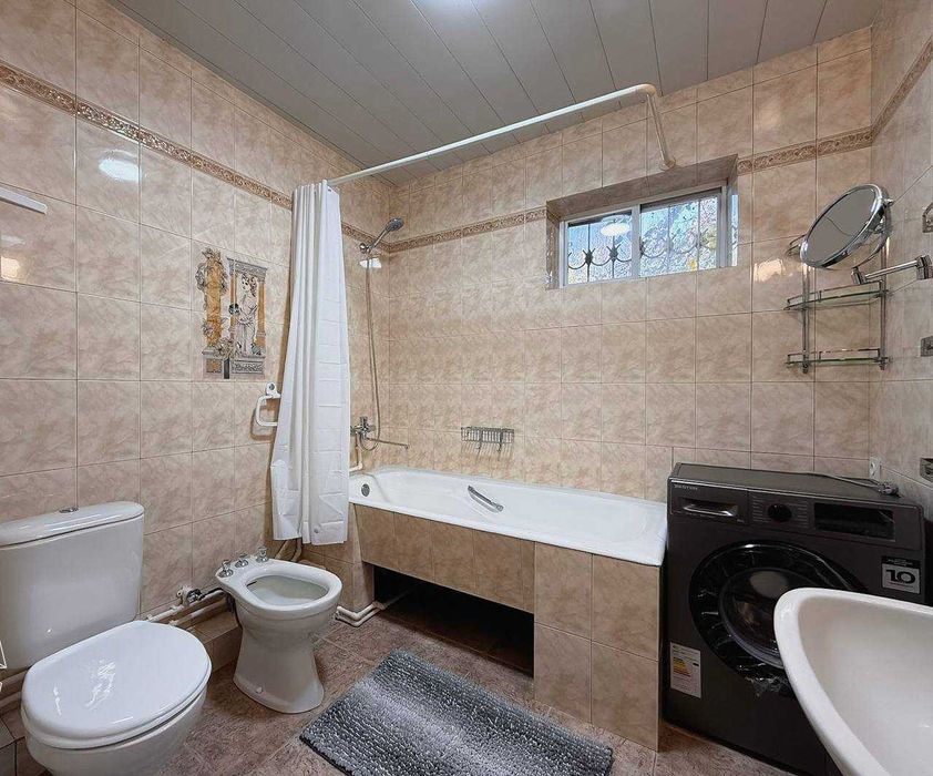 Сдается в аренду новая 3х ком 1 этаж Дархан, Интеллект