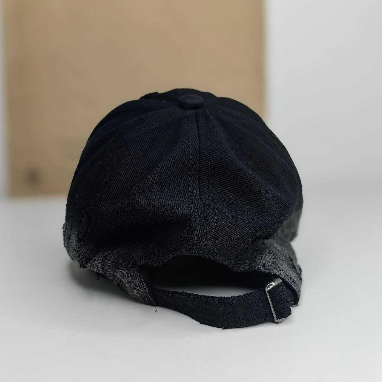 Шапка Balenciaga