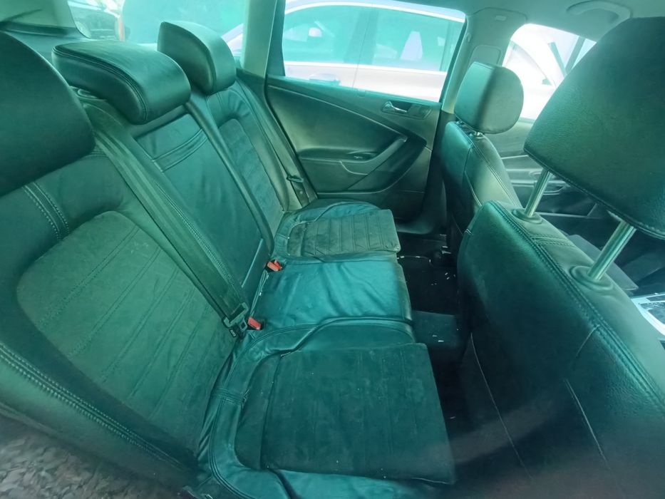 Volkswagen Passat 2.0 TDI 170 CP automata alcantara