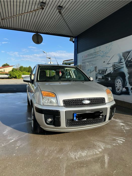 Vând Ford Fusion ,2010, in stare buna de utilizare