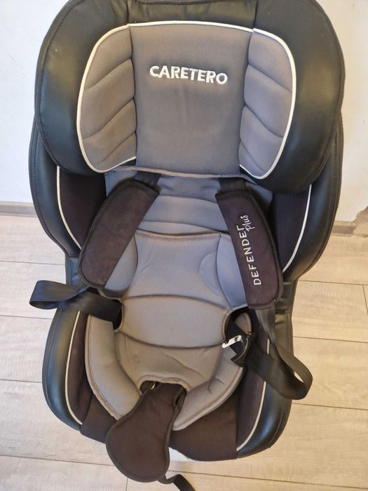 Scaun auto cu isofix