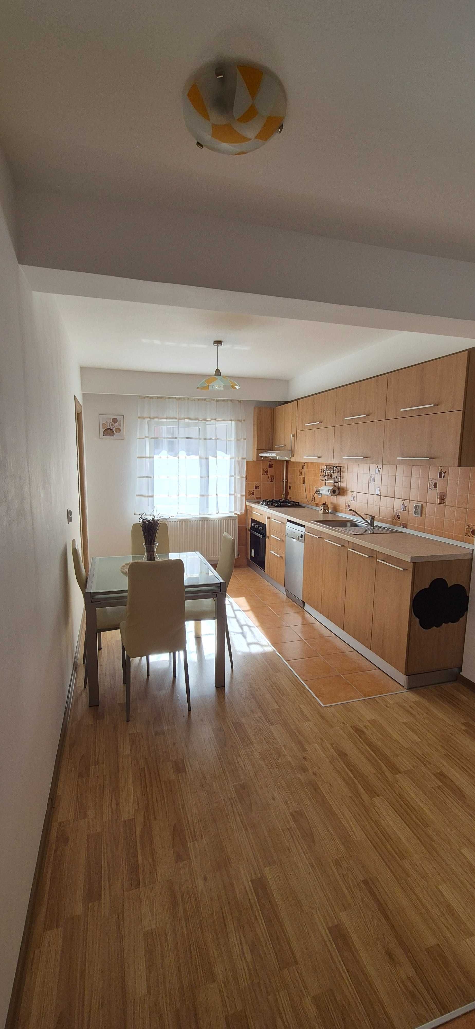 De închiriat: Apartament cu 2 dormitoare, cart. Bună Ziua, Cluj Napoca
