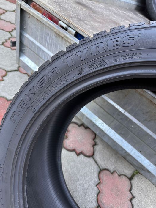 Anvelope iarnă Nokian 255/45/20 dot 2022 Q5 Audi