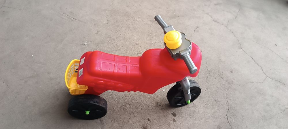 Детски мотор за бутане