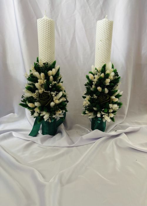 Realizez flori , luammari , buchete mireasa si nasa , aranamere auto