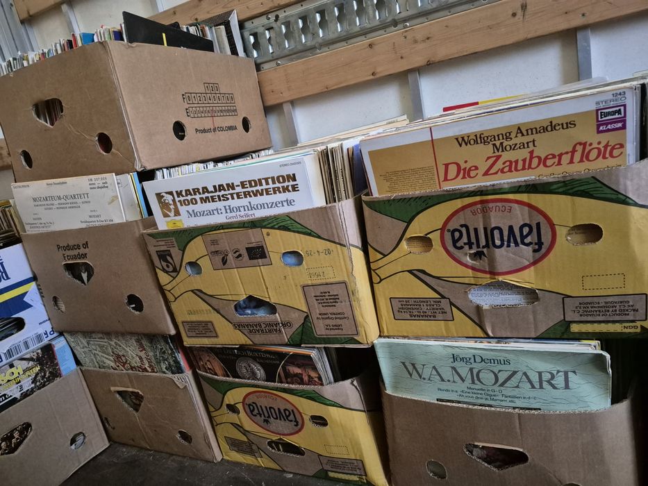 Vând lot 100lp discuri vinil cu muzică clasică mixta Artiști celebrii