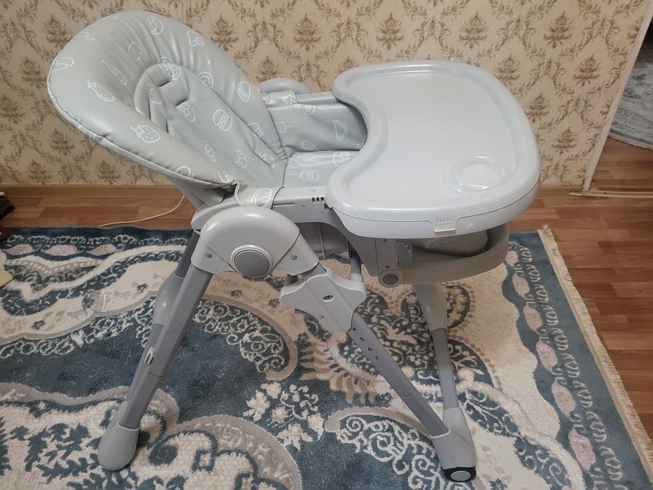 Продается стульчик для кормления