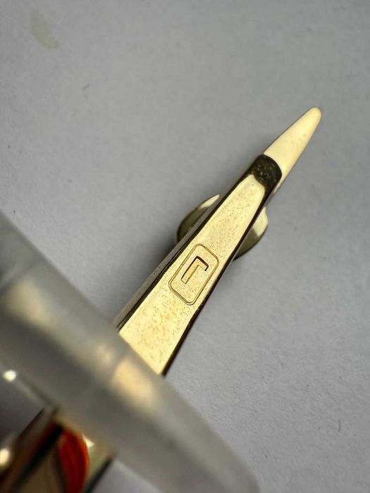 Set accesorii de lux - Butoni si ac pentru cravata