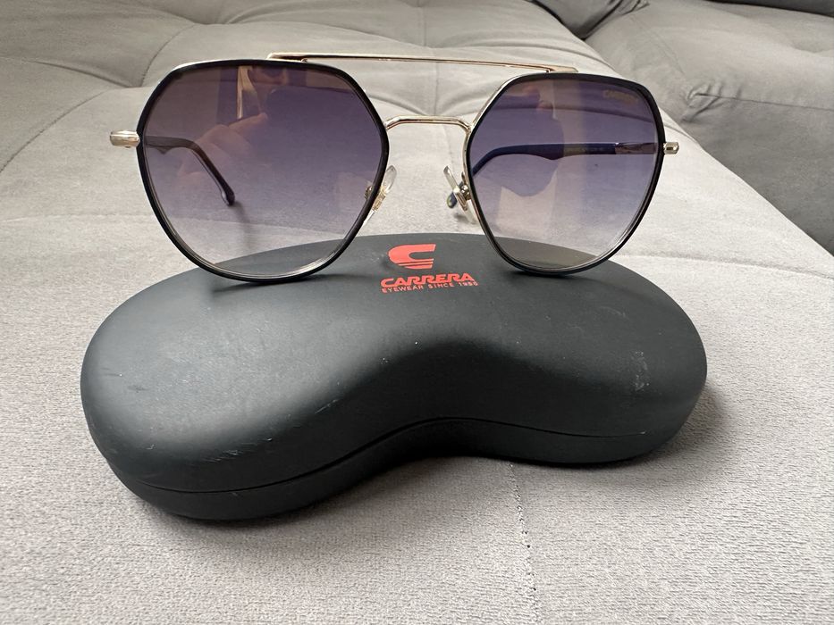 Слънчеви очила CARRERA