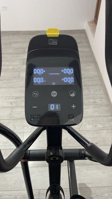 Bicicletă eliptică EL540 auto-alimentată, conectată Kinomap