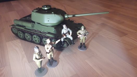 Macheta Tanc T34 scara1/16 de colectie