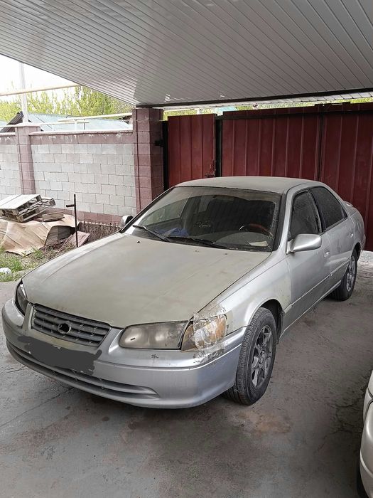 Тойота Камри 25 2001