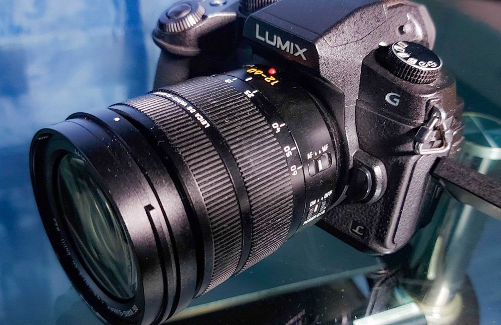 Panasonic Lumix G85 + Lumix 12-60 mm f:2,8-4