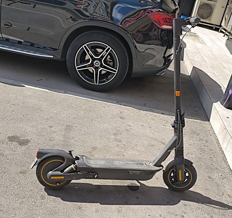 Ел тротинетка Segway ninebot G2 отключена до 35км в ч