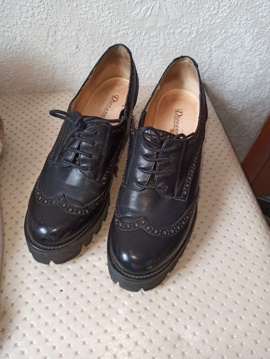 Ботильоны (туфли) кожа Djovannia