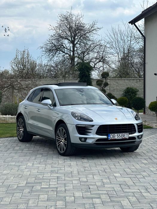 Porsche Macan Porsche Macan S