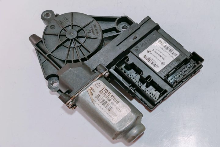 Motoras  macara stanga fata 1T0959701B / 1K0959793G Volkswagen VW Cad