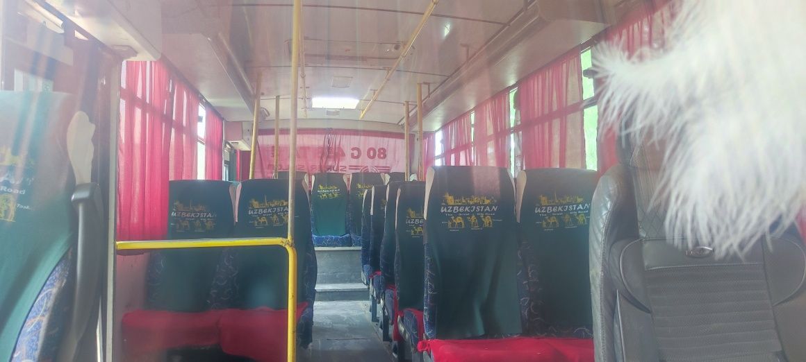 Isuzu avtobusi sotiladi