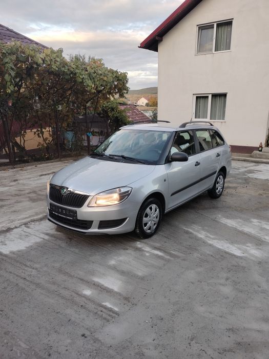 Vând Skoda Fabia 2 facelift euro 5