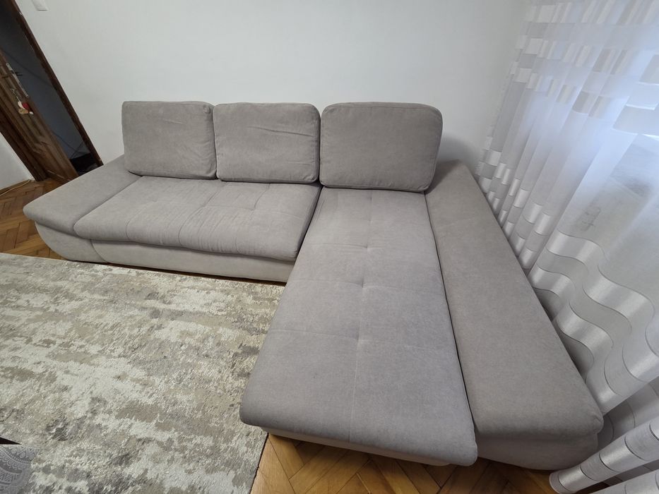 Coltar extensibil cu lada de depozitare