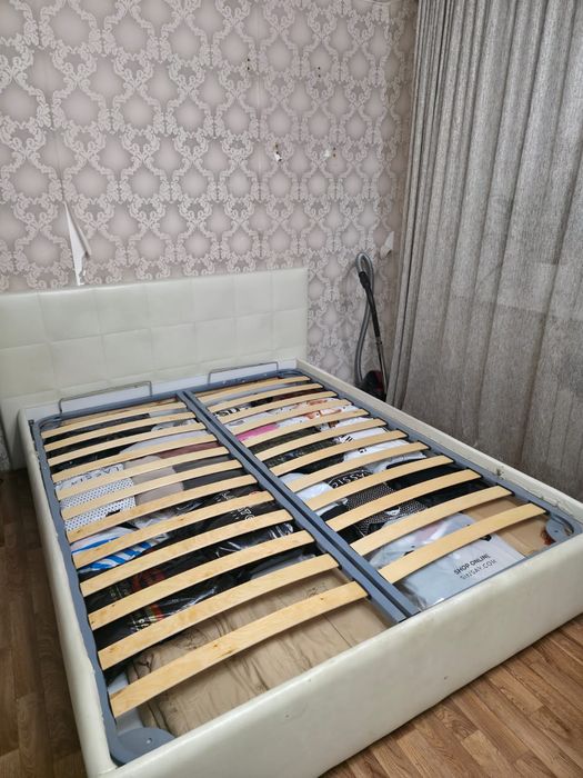 Кровать двух спальная