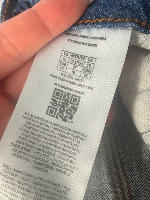 Vand blugi Guess originali