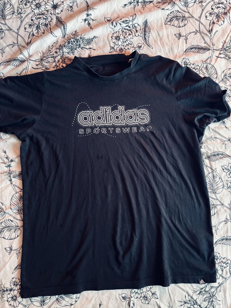 Мъжка теникса на Adidas