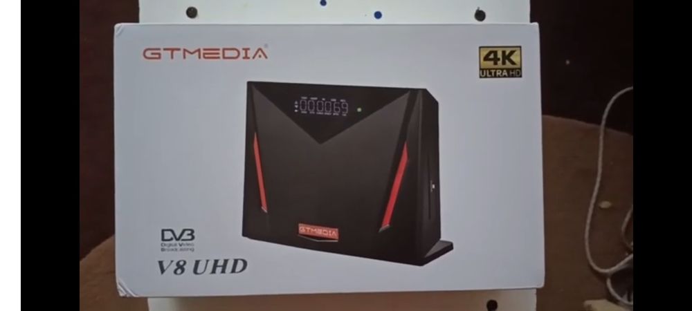 Vâbd receptor /receiver/decodor Gt media V8 UHD 4k