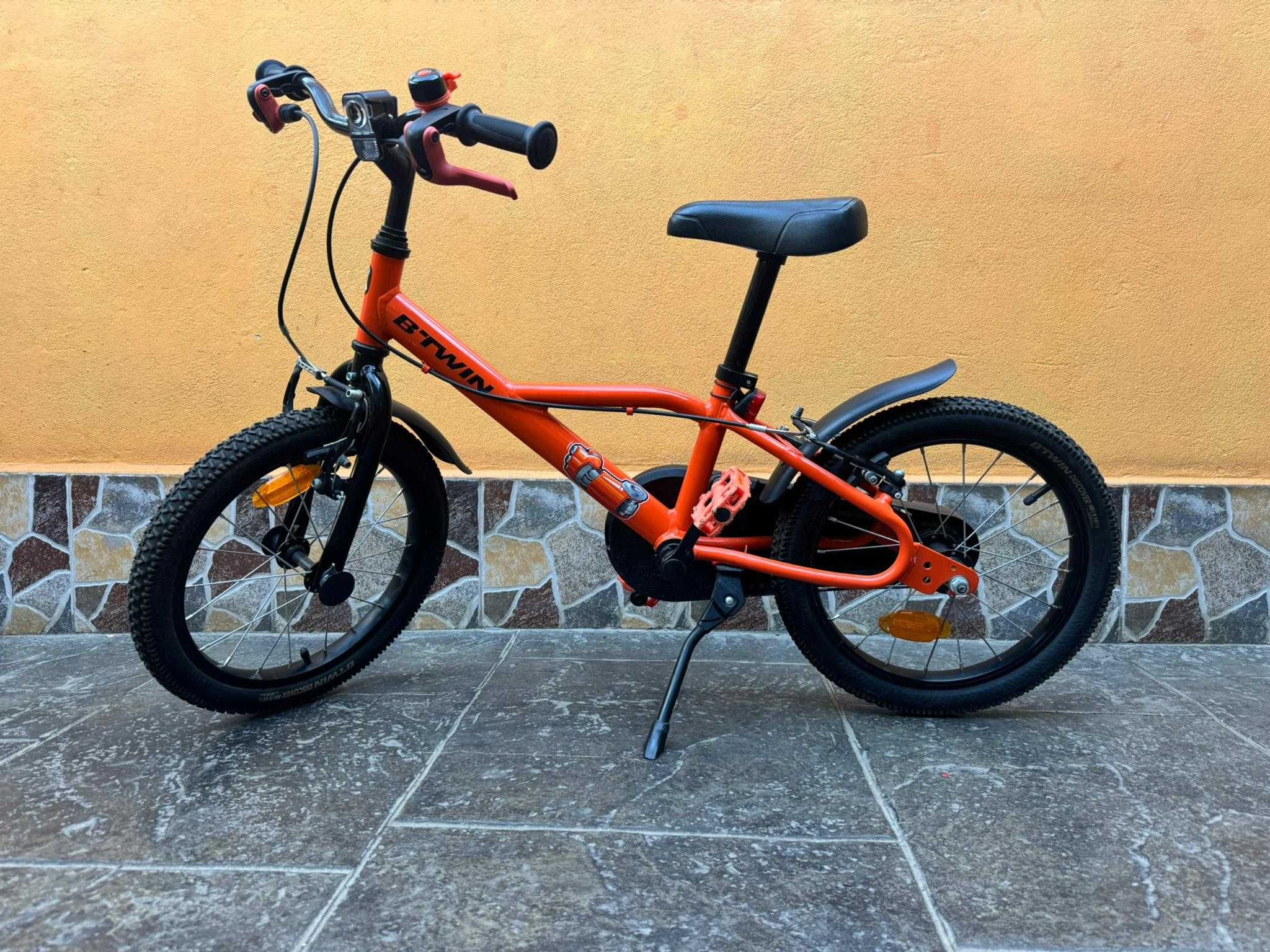 Bicicleta Copii Aproape Noua Roti Pe 16"