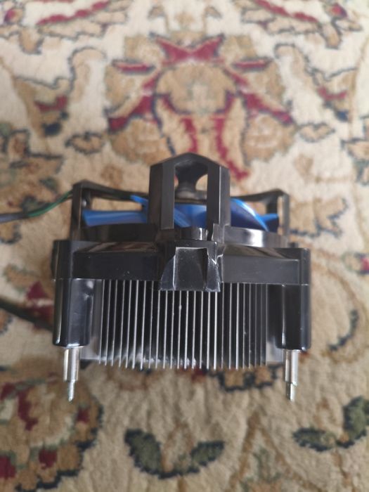 Кулер Deepcool..