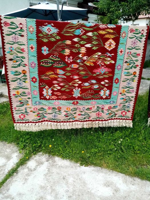 Covoare oltenești .