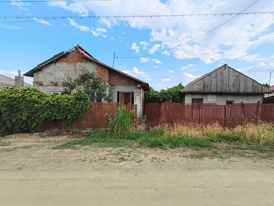 Casa de vanzare la Budesti ,jud Calarasi