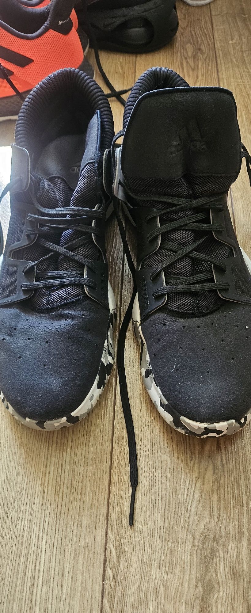 Маратонки Adidas PRO VISION