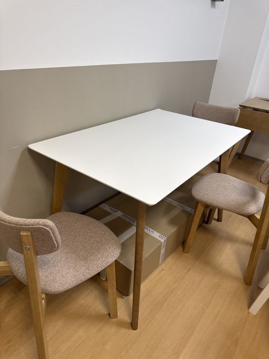 Стол с дефектом (транспортный бой) массив березы УЦЕНКА