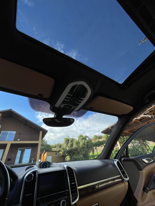 Porsche cayenne - multe optionale